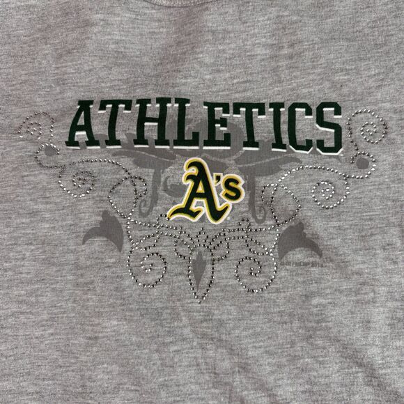 G-III 4Her by Carl Banks Oakland A’s Athletics Gray T Shirt Sz Large Rhinestone - Picture 3 of 13